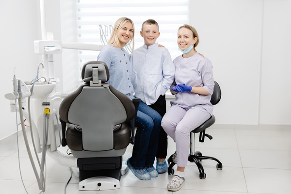 Your Totowa Family Dentist Recommends These   Everyday Oral Hygiene Habits